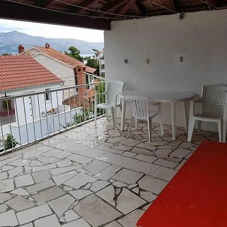 Jan - 50 M From Sea Apartment *